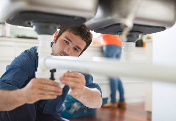 Best Water Leak Repair  in Oak Ridge, FL